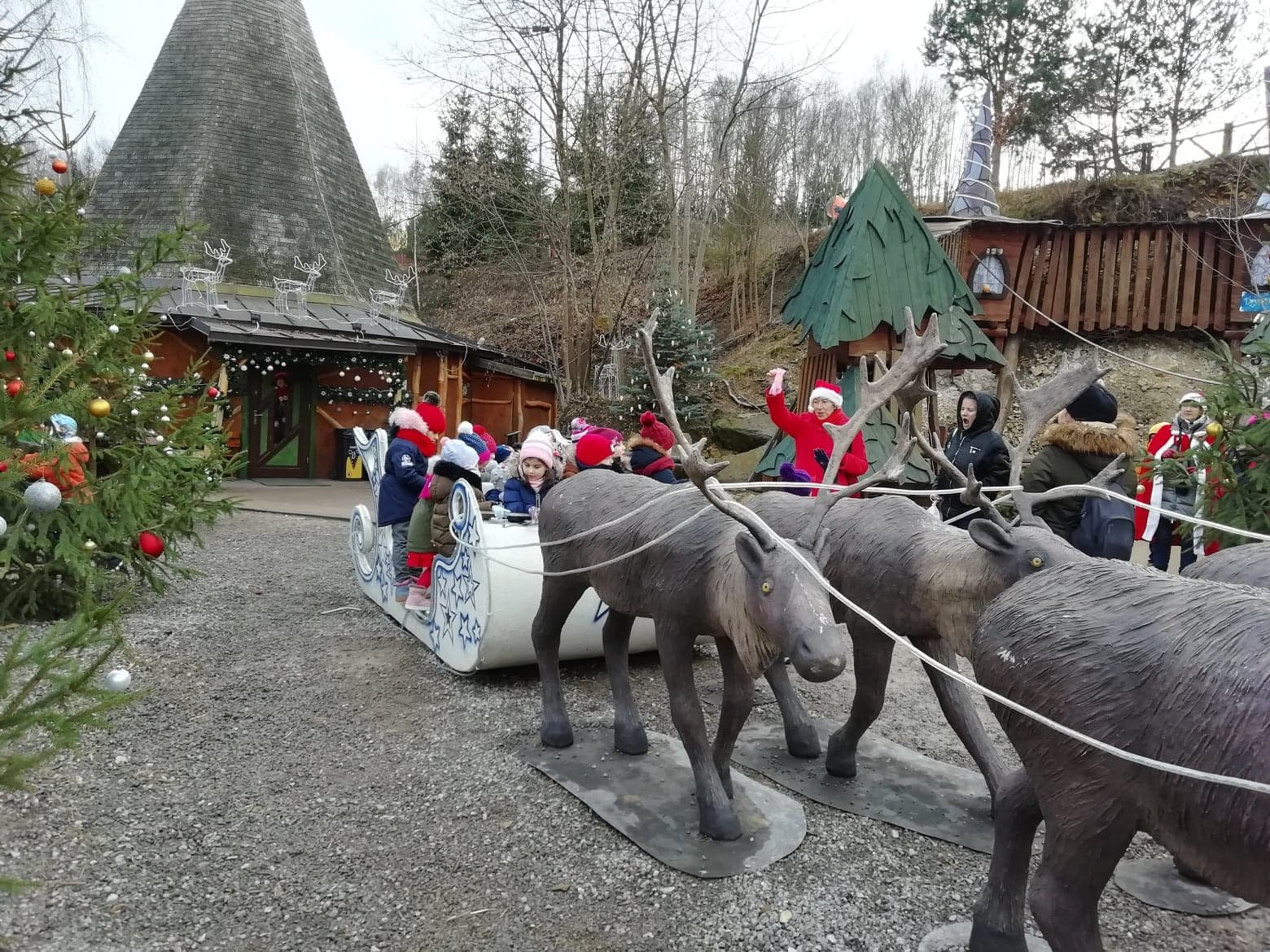 81371269 1600651193409897 5730062658690875392 n